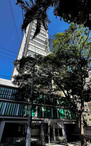 Apartamento à venda com 141m², 3 quartos e 2 vagas Apartamento à venda com 141m², 3 quartos e 2 vagasFachada