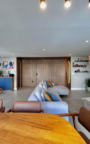 Apartamento à venda com 141m², 3 quartos e 2 vagas Apartamento à venda com 141m², 3 quartos e 2 vagasSala