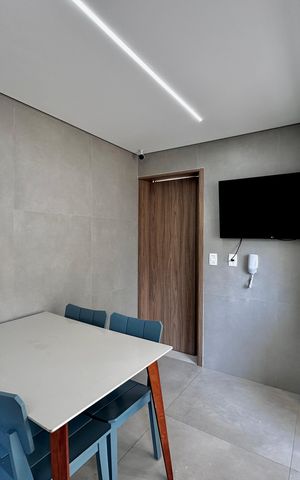 Apartamento à venda com 141m², 3 quartos e 2 vagas Apartamento à venda com 141m², 3 quartos e 2 vagasCozinha