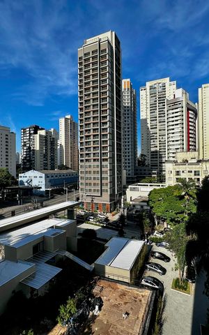 Apartamento à venda com 141m², 3 quartos e 2 vagas Apartamento à venda com 141m², 3 quartos e 2 vagasVista