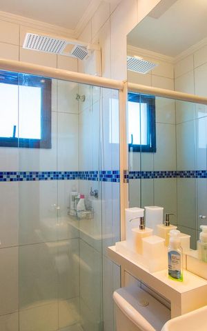 Apartamento à venda com 100m², 2 quartos e 1 vaga Apartamento à venda com 100m², 2 quartos e 1 vagaBanheiro