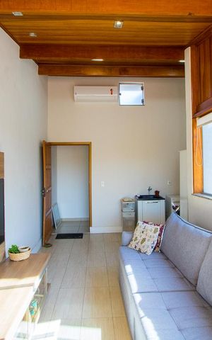 Apartamento à venda com 100m², 2 quartos e 1 vaga Apartamento à venda com 100m², 2 quartos e 1 vagaÁrea de serviço