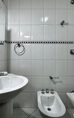Apartamento à venda com 170m², 4 quartos e 2 vagasBanheiro Suíte