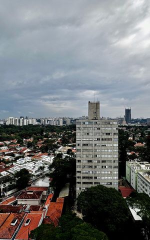 Apartamento à venda com 170m², 4 quartos e 2 vagasVista Quarto 2