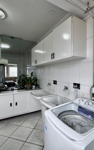 Apartamento à venda com 170m², 4 quartos e 2 vagasÁrea de Serviço