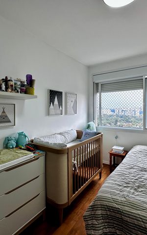 Apartamento à venda com 170m², 4 quartos e 2 vagasQuarto 2