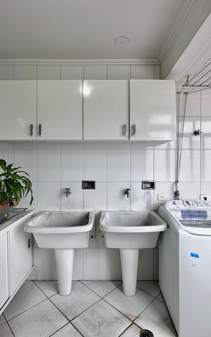 Apartamento à venda com 170m², 4 quartos e 2 vagasÁrea de Serviço
