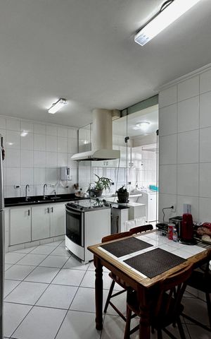 Apartamento à venda com 170m², 4 quartos e 2 vagasCozinha