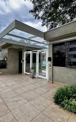 Apartamento à venda com 170m², 4 quartos e 2 vagasEntrada