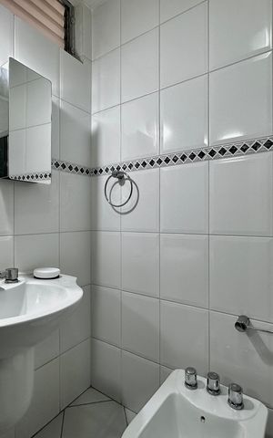 Apartamento à venda com 170m², 4 quartos e 2 vagasBanheiro Suíte