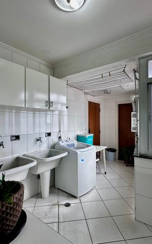 Apartamento à venda com 170m², 4 quartos e 2 vagasÁrea de Serviço
