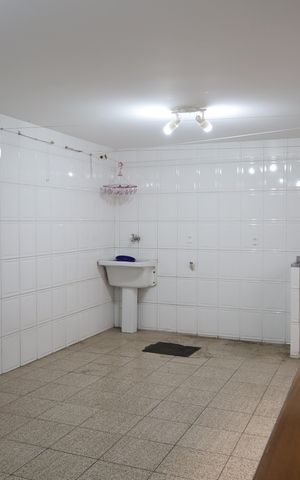 Casa para alugar com 250m², 3 quartos e 2 vagasÁrea de Serviço