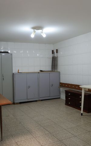 Casa para alugar com 250m², 3 quartos e 2 vagasÁrea de Serviço