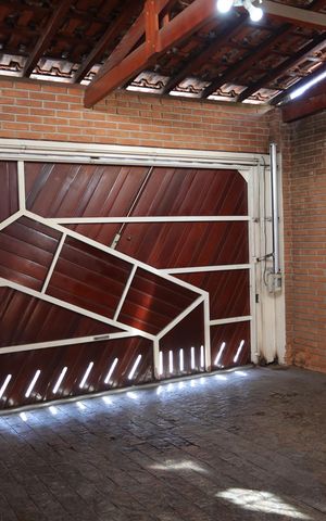 Casa para alugar com 250m², 3 quartos e 2 vagasGaragem
