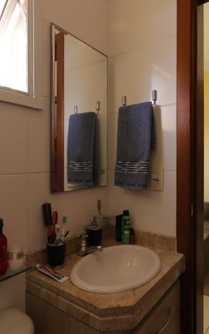 Apartamento à venda com 68m², 2 quartos e 2 vagasBanheiro