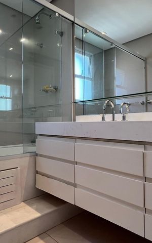 Apartamento para alugar com 162m², 3 quartos e 4 vagas Apartamento para alugar com 162m², 3 quartos e 4 vagasBanheiro da Suíte 3