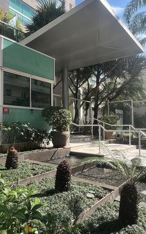 Apartamento para alugar com 162m², 3 quartos e 4 vagas Apartamento para alugar com 162m², 3 quartos e 4 vagasFachada