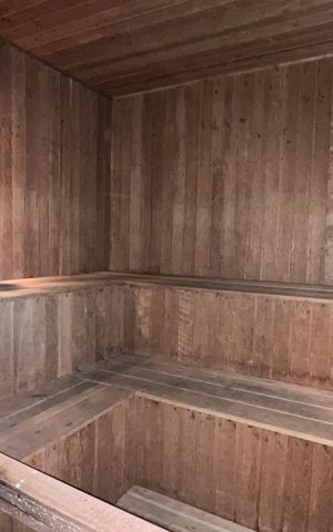 Apartamento para alugar com 162m², 3 quartos e 4 vagas Apartamento para alugar com 162m², 3 quartos e 4 vagasArea Comum - Saúna
