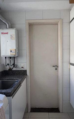 Apartamento para alugar com 162m², 3 quartos e 4 vagas Apartamento para alugar com 162m², 3 quartos e 4 vagasÁrea de Serviço