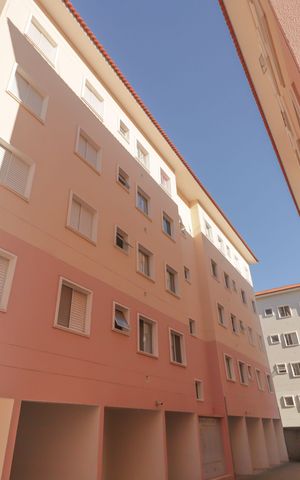 Casa à venda com 54m², 2 quartos e 1 vaga Casa à venda com 54m², 2 quartos e 1 vagaFachada