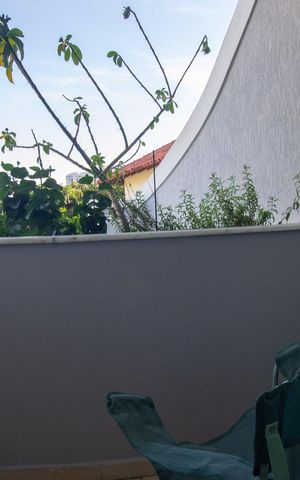 Casa de condomínio à venda com 374m², 5 quartos e 3 vagas Casa de condomínio à venda com 374m², 5 quartos e 3 vagasSacada do Closet 2 da Suíte 4