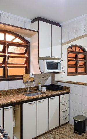 Casa à venda com 189m², 4 quartos e 2 vagasCozinha