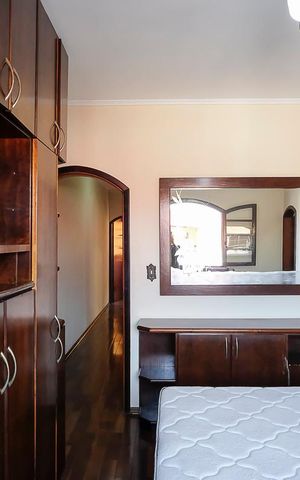 Casa à venda com 189m², 4 quartos e 2 vagasSuíte