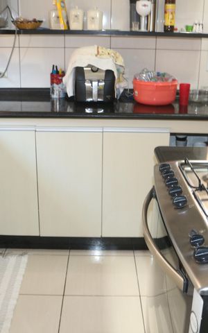 Casa à venda com 300m², 4 quartos e 4 vagasCozinha