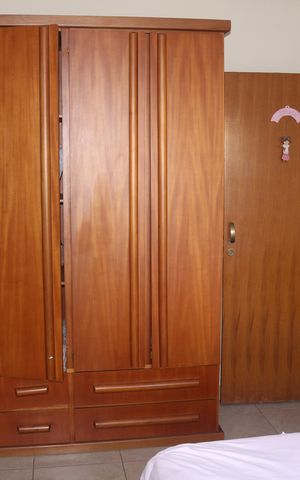 Casa à venda com 300m², 4 quartos e 4 vagasSuíte 2