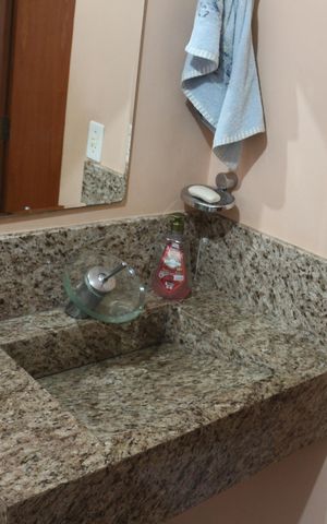Casa à venda com 300m², 4 quartos e 4 vagasLavabo