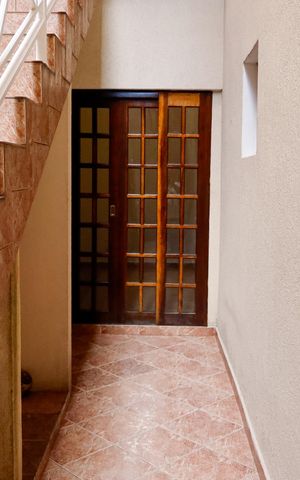 Casa à venda com 180m², 3 quartos e 1 vaga Casa à venda com 180m², 3 quartos e 1 vagaÁrea comum