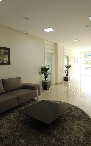 Apartamento à venda com 98m², 4 quartos e 2 vagasHall social