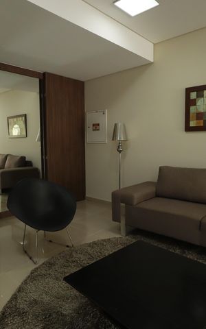 Apartamento à venda com 98m², 4 quartos e 2 vagasHall social