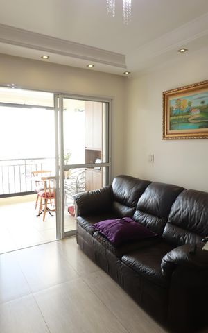 Apartamento à venda com 98m², 4 quartos e 2 vagasSala
