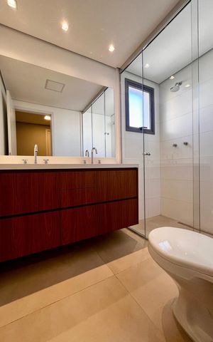 Apartamento à venda com 111m², 3 quartos e 3 vagas Apartamento à venda com 111m², 3 quartos e 3 vagasBanheiro Suite 3