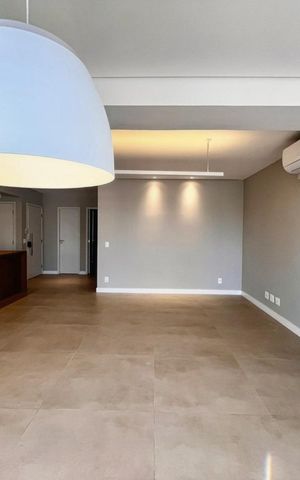 Apartamento à venda com 111m², 3 quartos e 3 vagas Apartamento à venda com 111m², 3 quartos e 3 vagasSala