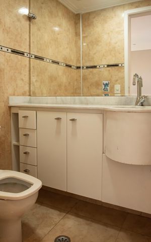 Apartamento à venda com 86m², 3 quartos e 2 vagasLavabo