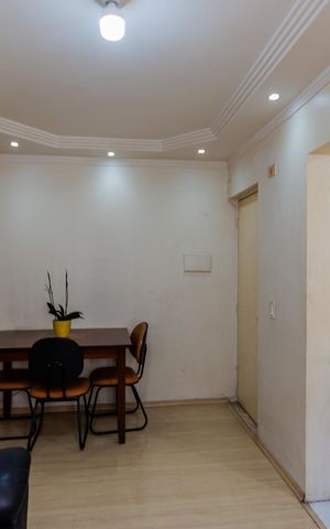 Apartamento à venda com 49m², 2 quartos e 1 vaga Apartamento à venda com 49m², 2 quartos e 1 vagaSala