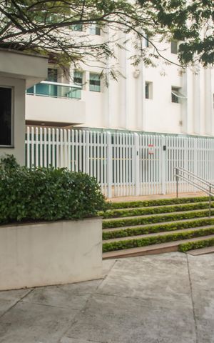 Apartamento à venda com 75m², 2 quartos e 2 vagasFachada