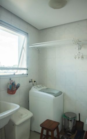 Apartamento à venda com 75m², 2 quartos e 2 vagasÁrea de Serviço