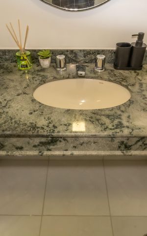 Apartamento à venda com 69m², 3 quartos e 1 vaga Apartamento à venda com 69m², 3 quartos e 1 vagaBanheiro