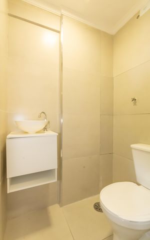 Apartamento à venda com 69m², 3 quartos e 1 vaga Apartamento à venda com 69m², 3 quartos e 1 vagaBanheiro de serviço
