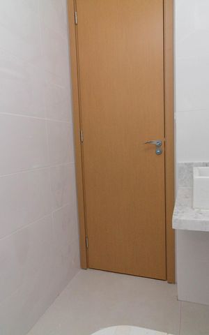 Apartamento à venda com 81m², 2 quartos e 2 vagas Apartamento à venda com 81m², 2 quartos e 2 vagasBanheiro Suíte 1