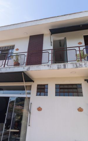 Casa à venda com 324m², 3 quartos e 2 vagas Casa à venda com 324m², 3 quartos e 2 vagasVaranda da Sala