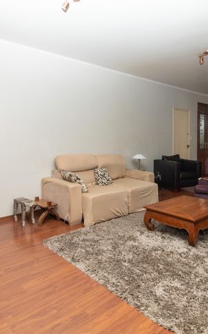 Casa à venda com 324m², 3 quartos e 2 vagas Casa à venda com 324m², 3 quartos e 2 vagasSala 2