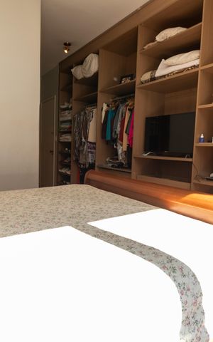 Casa à venda com 324m², 3 quartos e 2 vagas Casa à venda com 324m², 3 quartos e 2 vagasSuíte