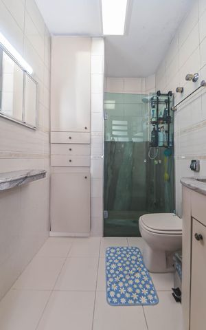 Casa à venda com 190m², 3 quartos e 4 vagasBanheiro Social