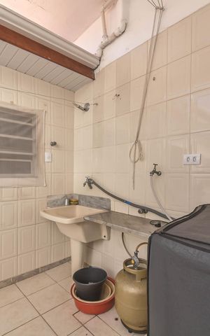 Casa à venda com 190m², 3 quartos e 4 vagasEdicula - Área de Serviço