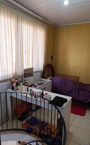 Casa à venda com 95m², 2 quartos e 4 vagas Casa à venda com 95m², 2 quartos e 4 vagasQuarto 2