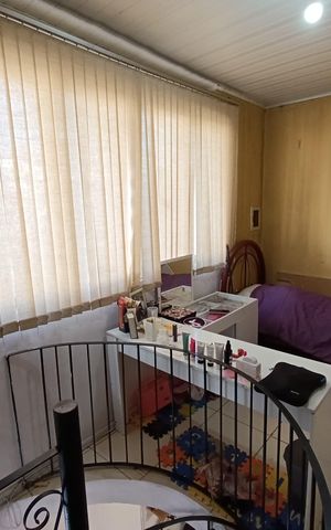 Casa à venda com 95m², 2 quartos e 4 vagas Casa à venda com 95m², 2 quartos e 4 vagasQuarto 2